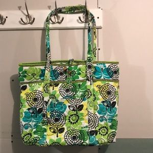 Vera Bradley tote in Limes Up